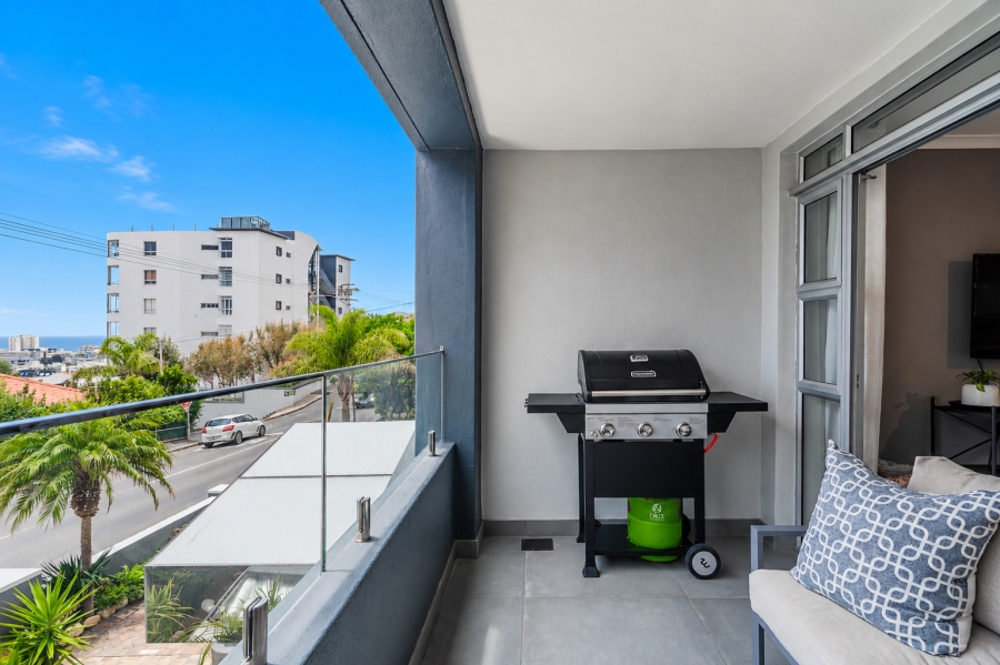 To Let 2 Bedroom Property for Rent in Fresnaye Western Cape